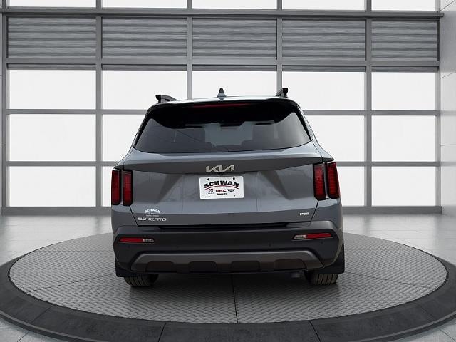 2023 Kia Sorento — detail view